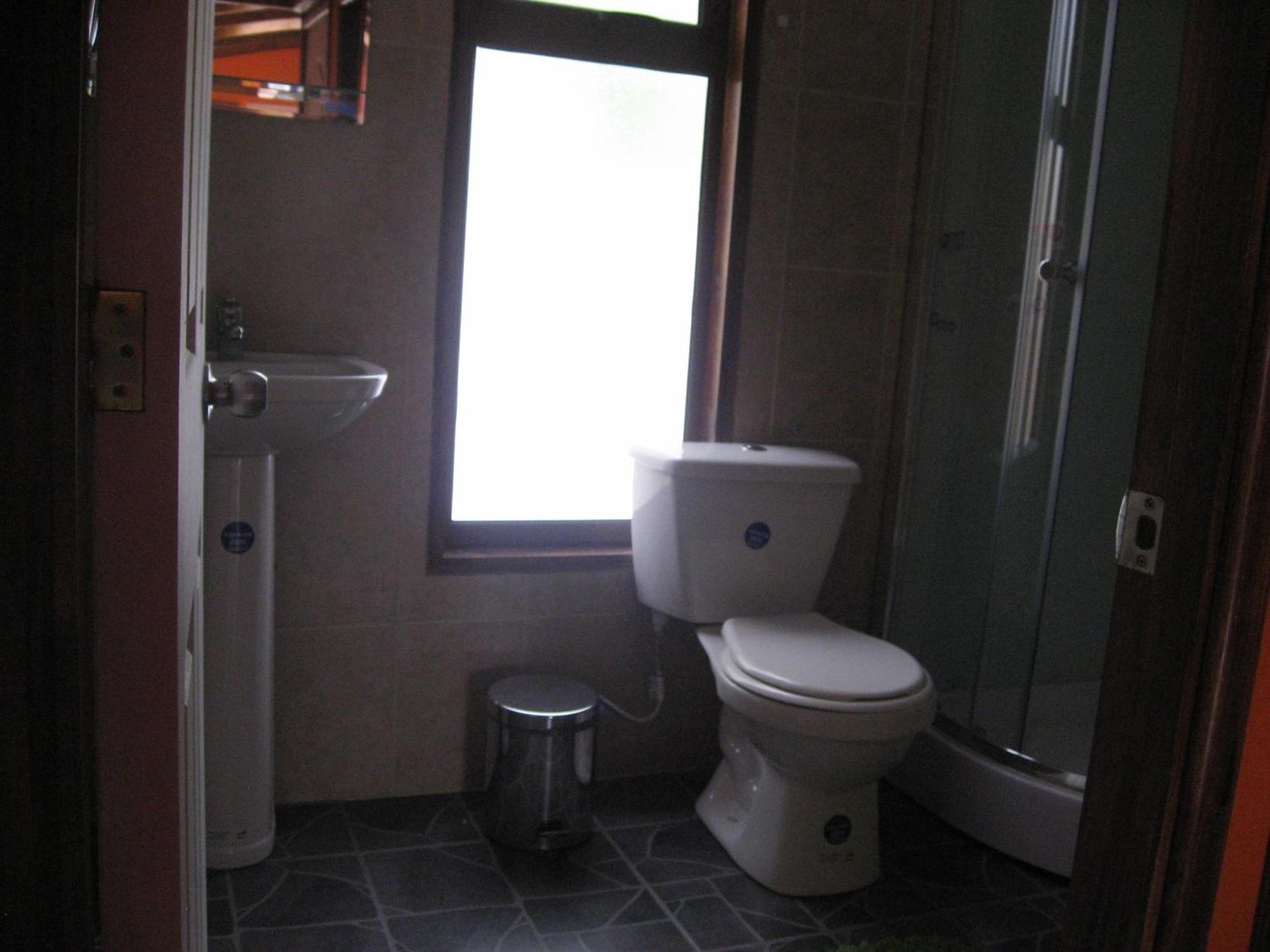 Sheuen Patagonia Hostel Puerto Natales Cameră foto